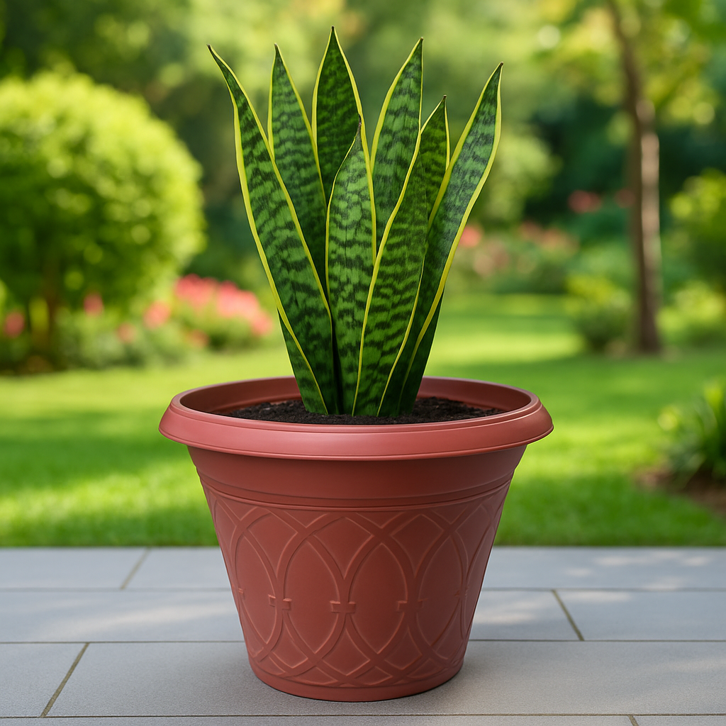 Durham Garden Planter 18" – Classic Decorative Plant Pot (Single / Pack of 2)