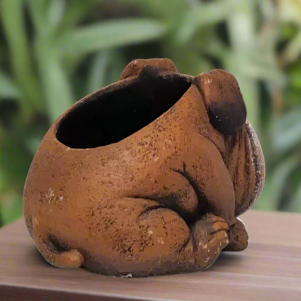 Bulldog Cement Planter