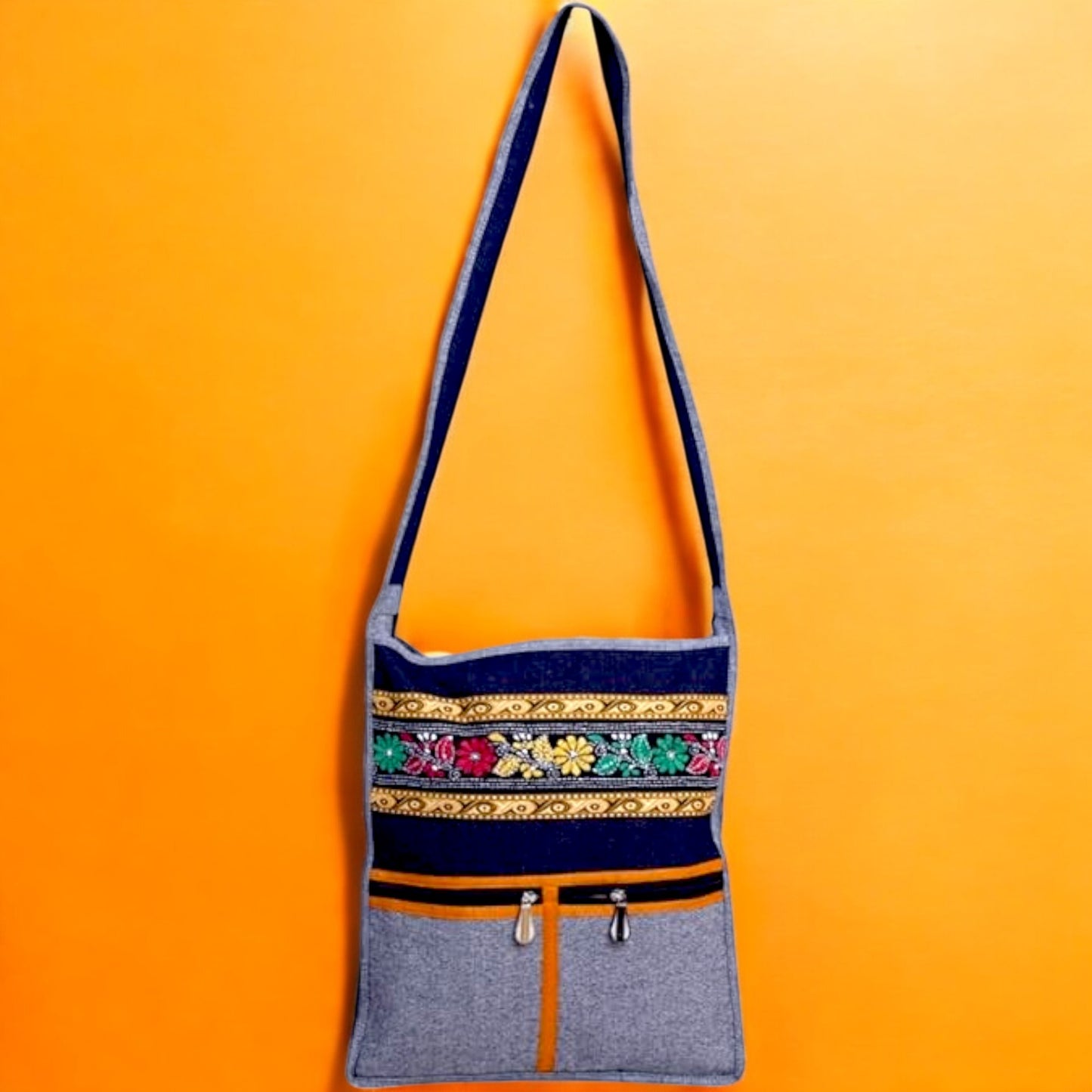 Handmade Embroidered Crossbody Shoulder Bag – 4 Zip Pockets, 15x13cm