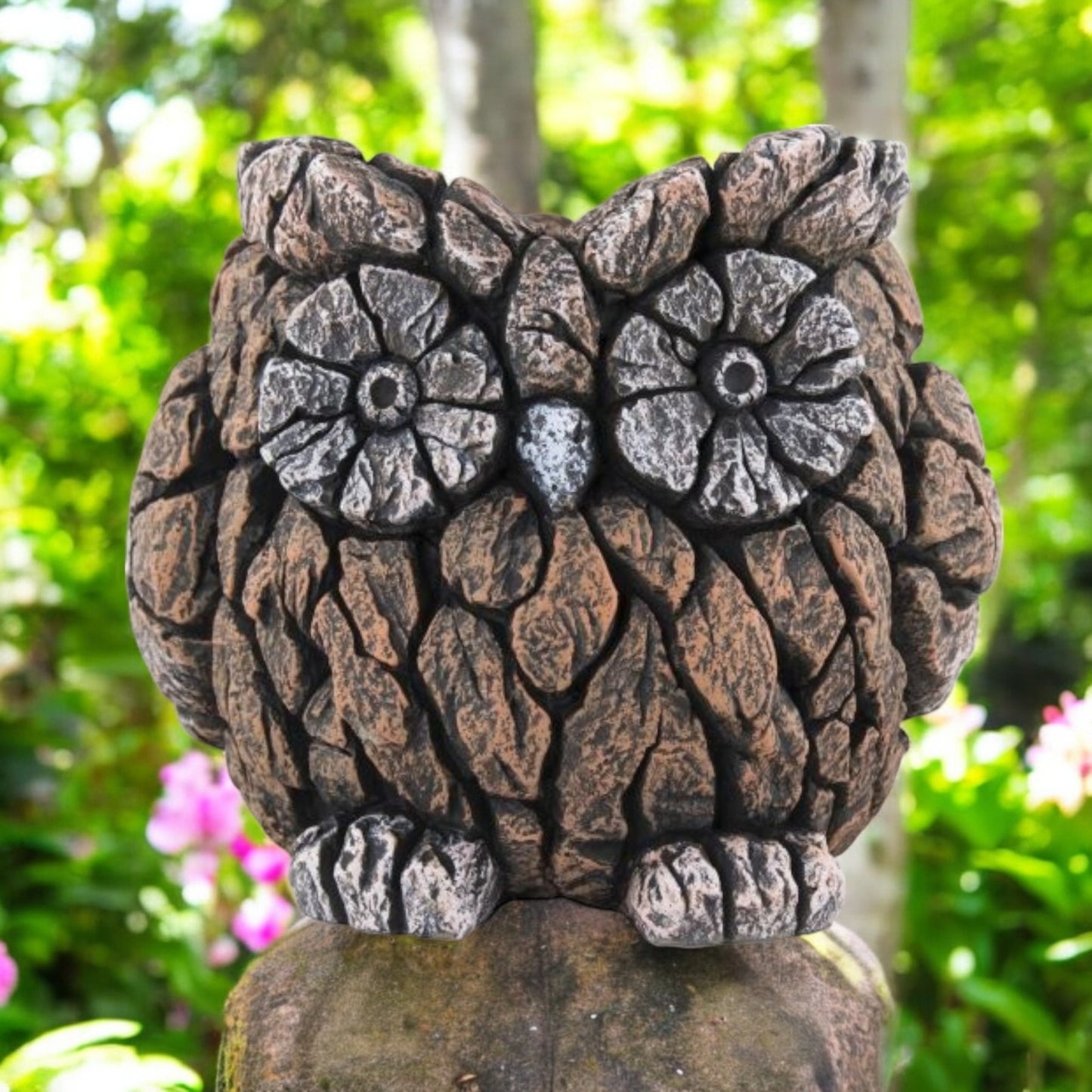 Rustic Owl Cement Planter – 22cm Decorative Garden Pot – Single / Pack of 2 / Pack of 3