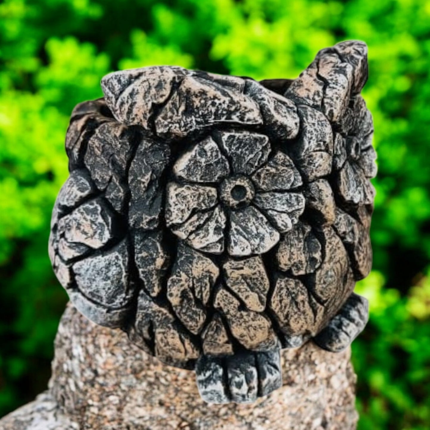 Rustic Owl Cement Planter – 22cm Decorative Garden Pot – Single / Pack of 2 / Pack of 3
