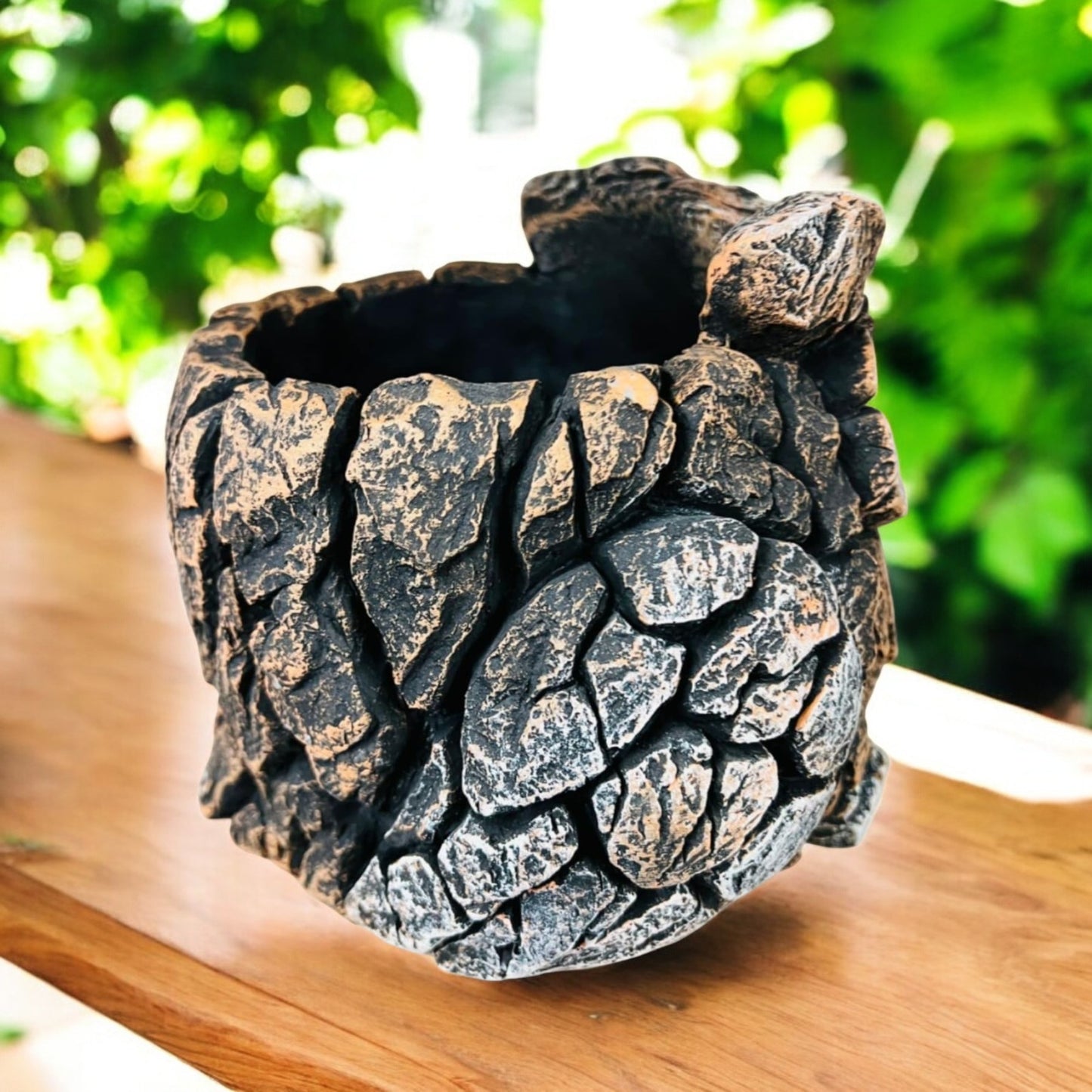 Rustic Owl Cement Planter – 22cm Decorative Garden Pot – Single / Pack of 2 / Pack of 3