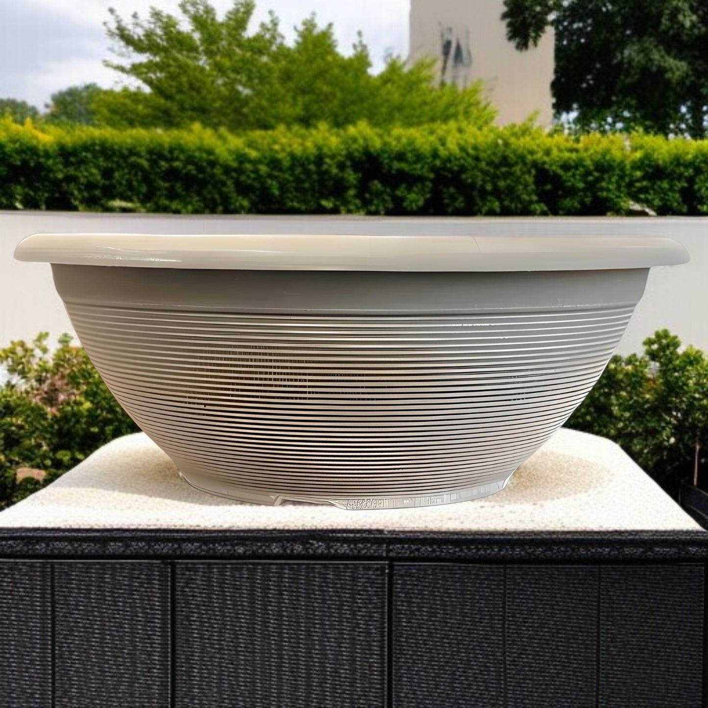 Helix 17" Garden Bowl Planter – Powdered Clay & Beige Grey | 13.2L Outdoor Pot