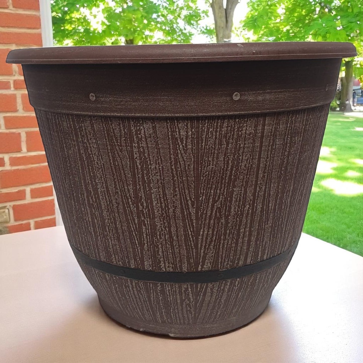 Cask Planter Bell 35cm – Driftwood Effect Barrel Pot with Band & Drainage Hole