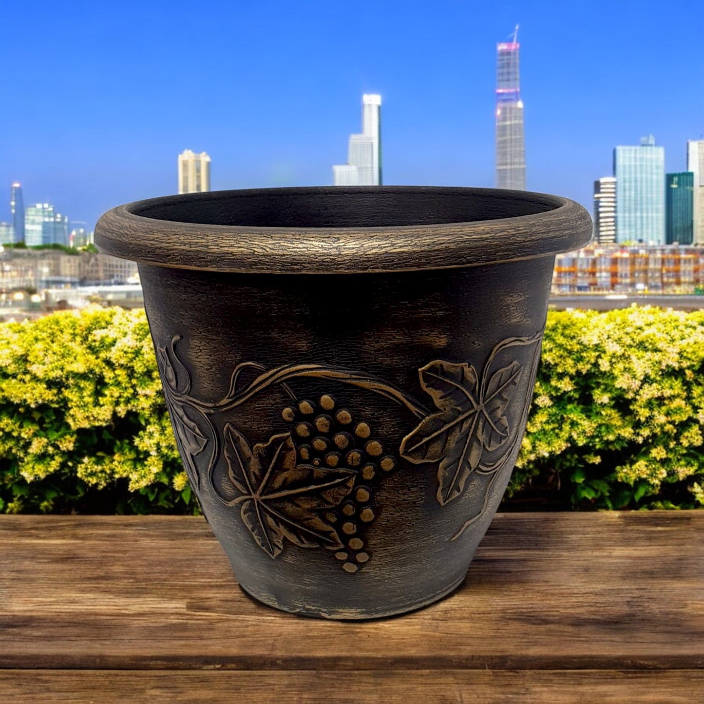 Antique-Style Planter Pot with Grape Vine Design – 28CM X 37CM (Single/Pack of 2)