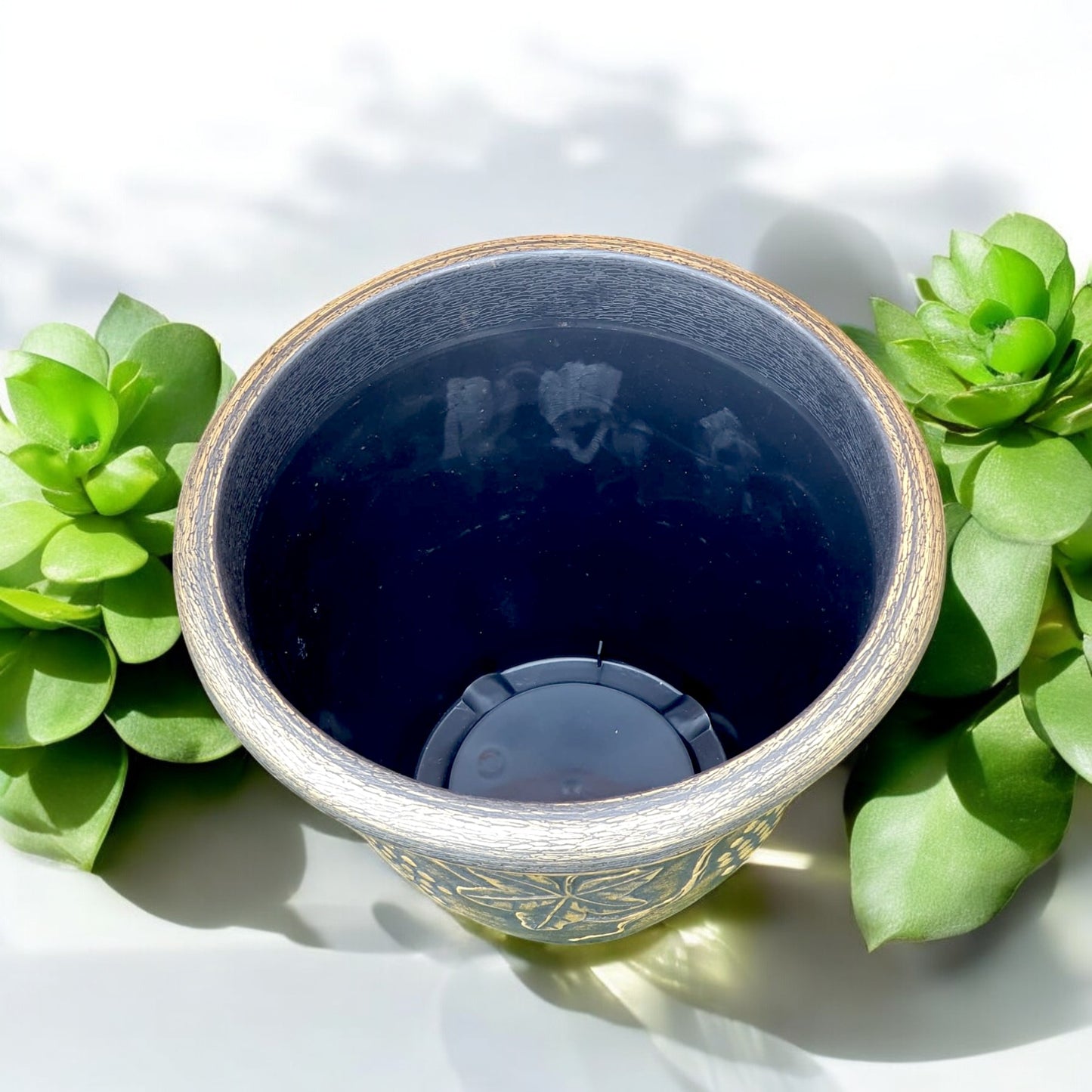 Antique-Style Planter Pot with Grape Vine Design – 28CM X 37CM (Single/Pack of 2)
