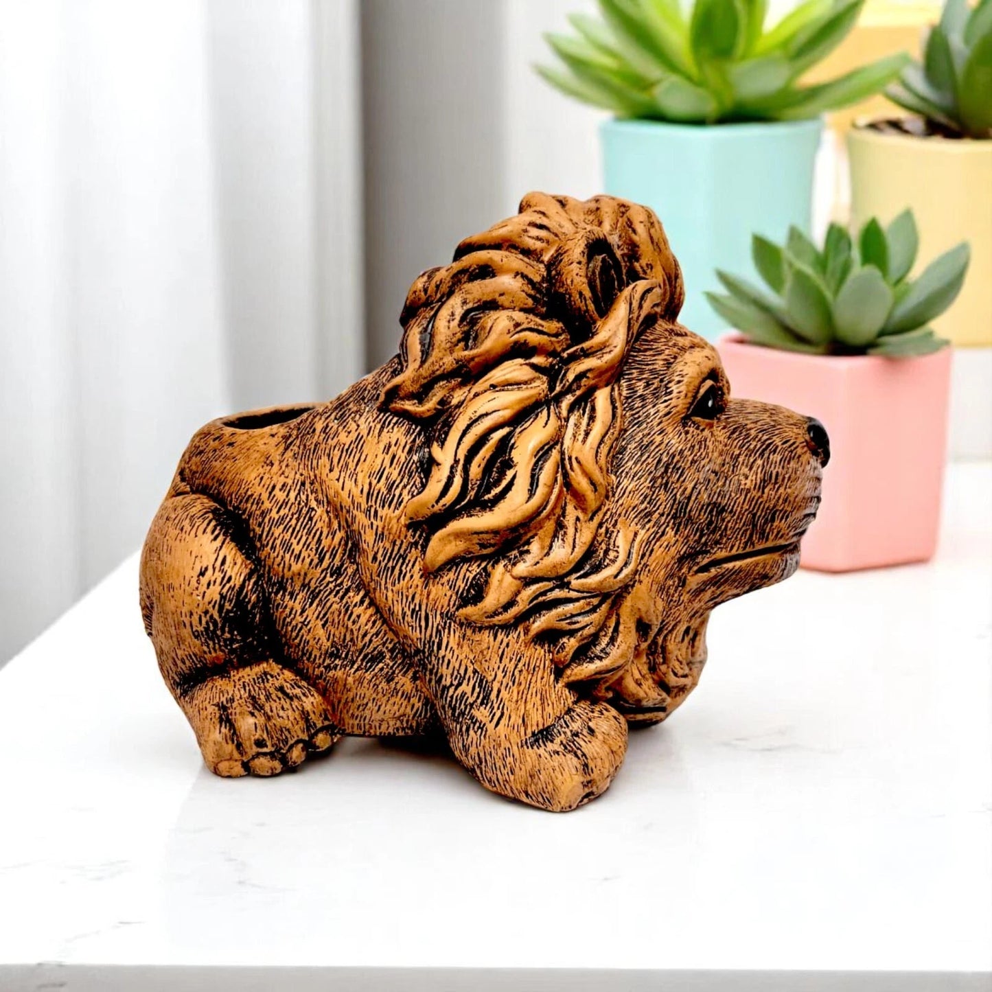 Rustic Lion Head Planter – Concrete Garden Ornament Pot – Small or Large
