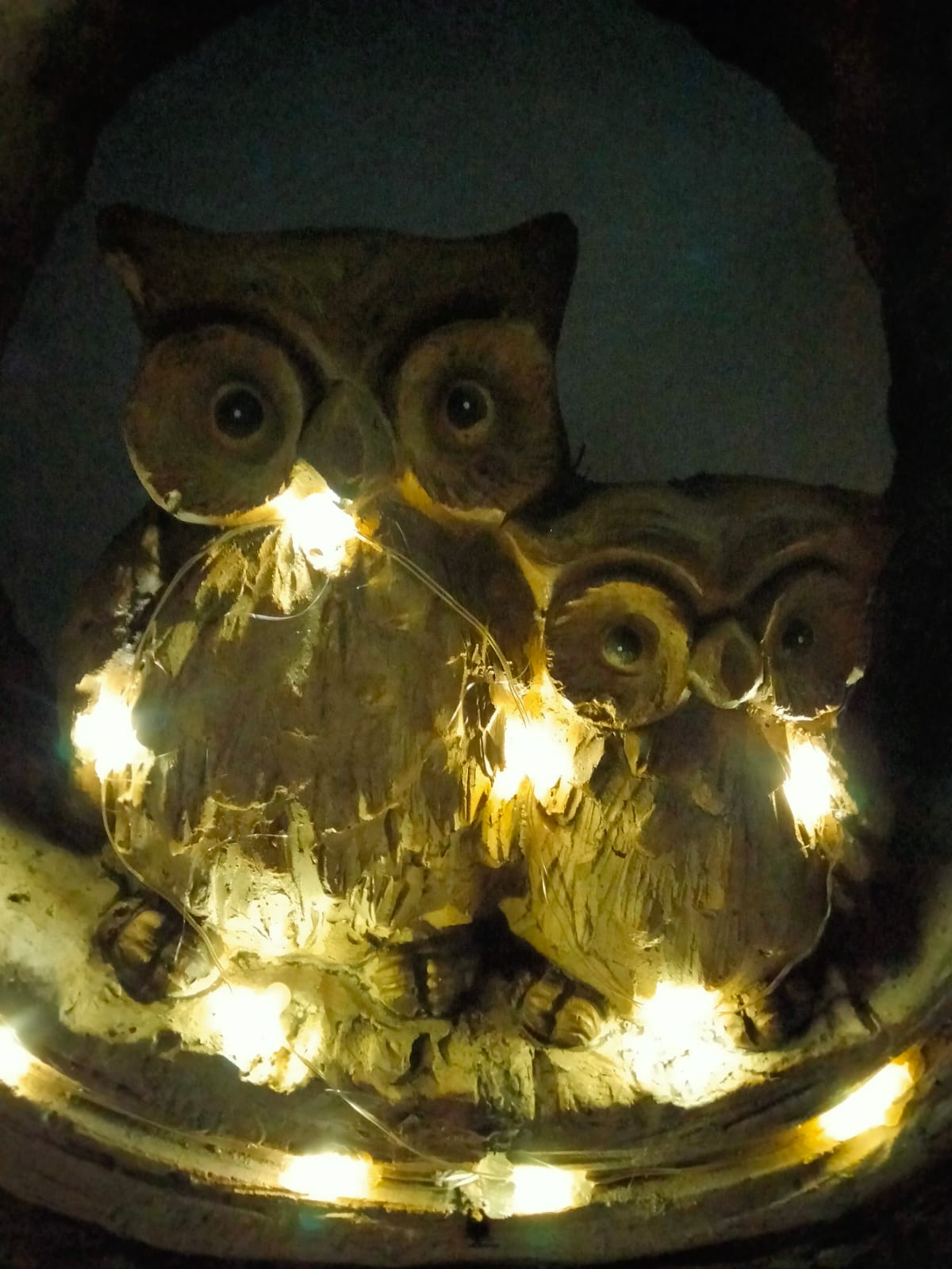 Divas World Mama Owl and Baby Owl LED Lights Statue Ornament Garden Decoration Lawn Patio Outdoor Unique