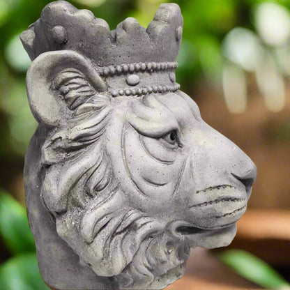 Majestic Lioness Head Planter -  Large, Realistic, Garden Decor, 36.6 cm x 28.6 cm x 25.4 cm