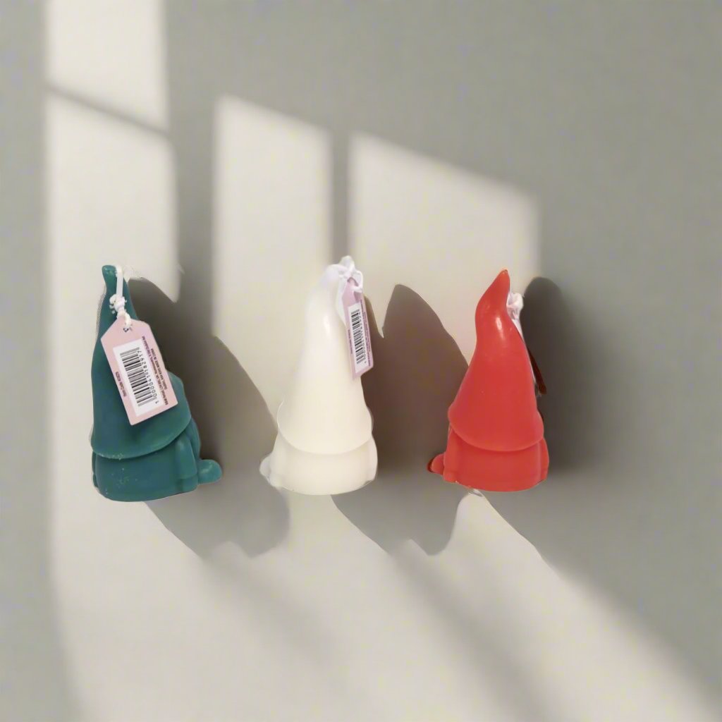 Divas World Gnome Candles - Sugar Dusted Candy Cane Scented-Pack Of 3