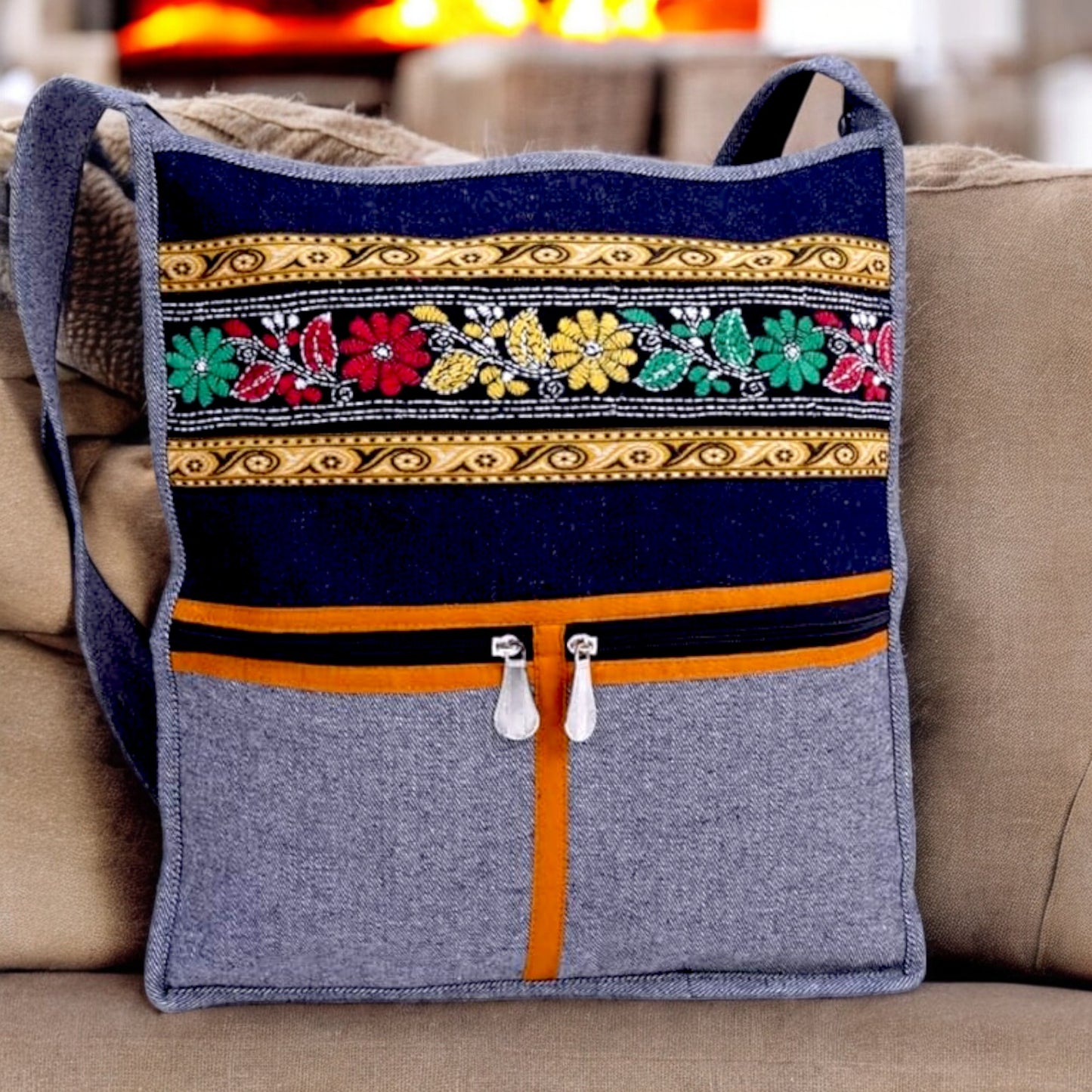 Handmade Embroidered Crossbody Shoulder Bag – 4 Zip Pockets, 15x13cm