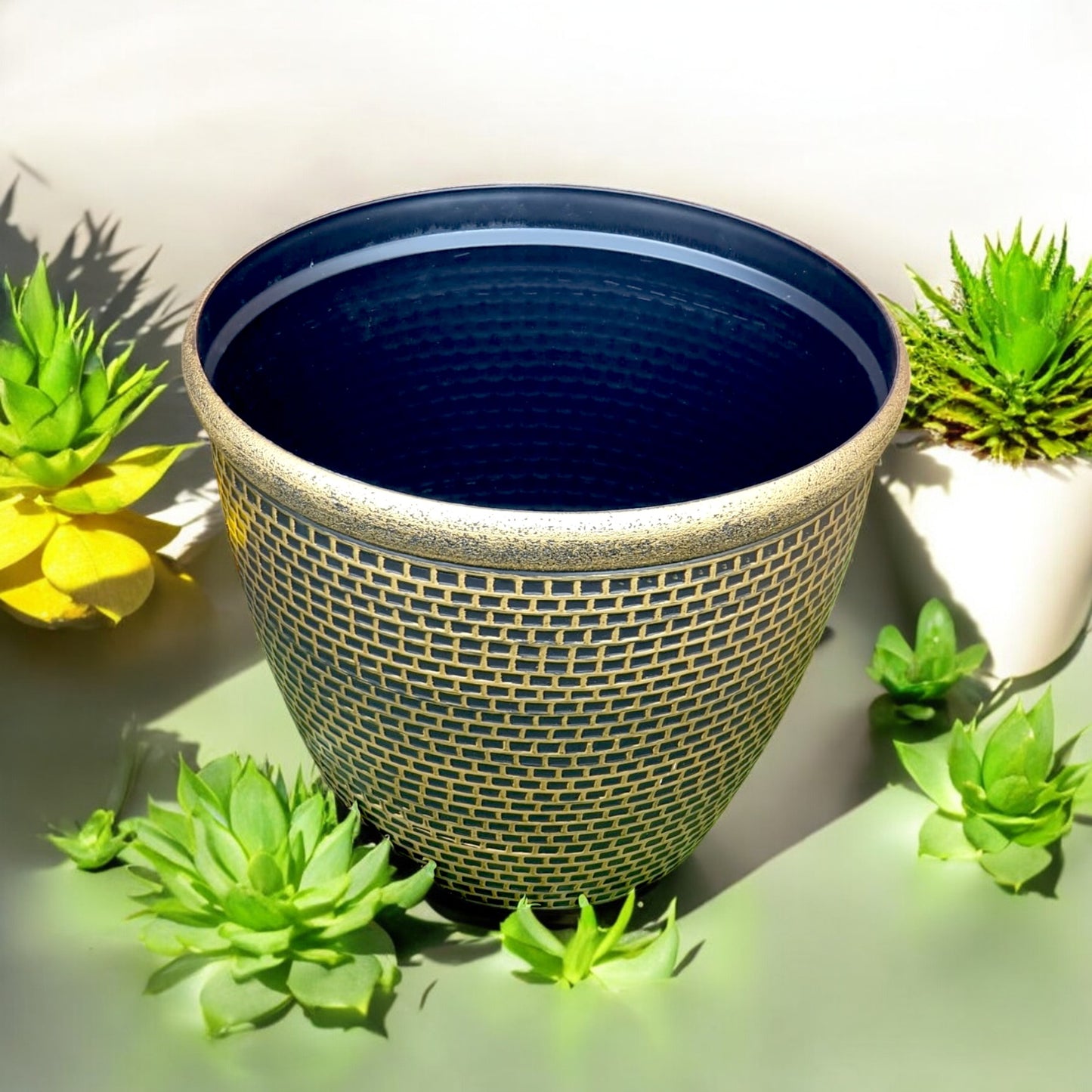Luxury Bronze Weave-Textured Planter Pot – 35CM X 39CM (Single/Pack of 2)