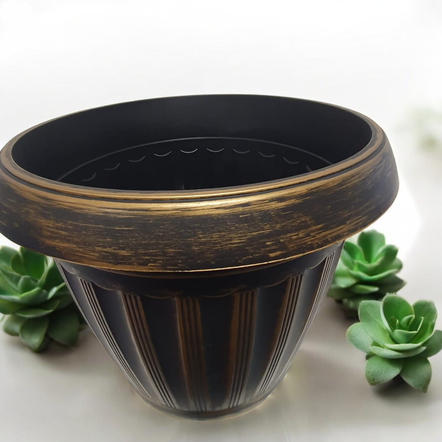 Vintage Bronze Striped Garden Planter – 37CM X 29CM (Single/Pack of 2)
