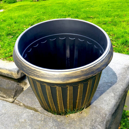 Vintage Bronze Striped Garden Planter – 37CM X 29CM (Single/Pack of 2)