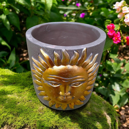 Golden Sun Cement Planter – 13.8cm Decorative Indoor/Outdoor Pot