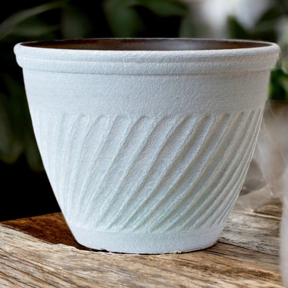 Classic White Round Flower Pot – Vintage Garden Planter, 28L