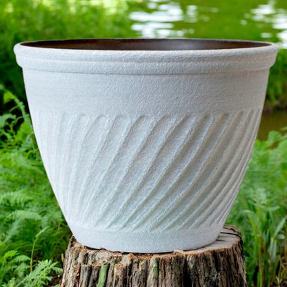 Classic White Round Flower Pot – Vintage Garden Planter, 28L