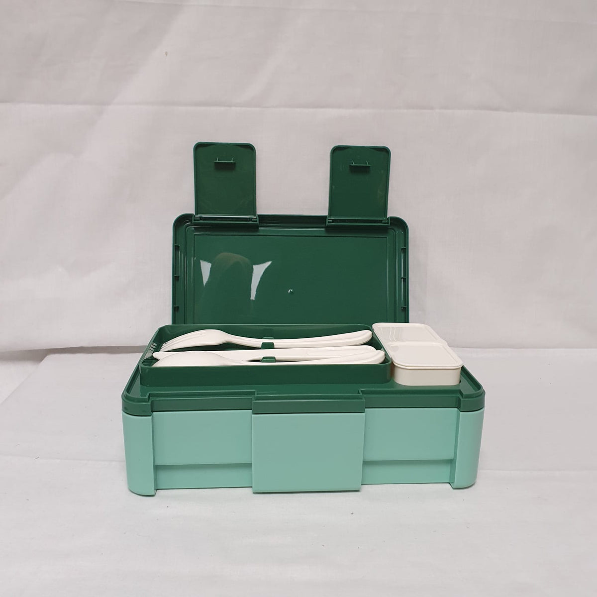 Compartment Lunch Box with Cutlery & Two-Section Sauce Container – Grey, Pink, Beige, Green or Blue