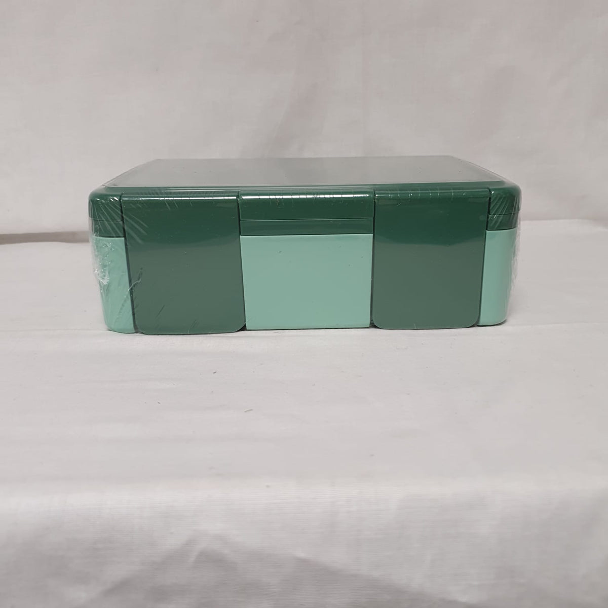 Compartment Lunch Box with Cutlery & Two-Section Sauce Container – Grey, Pink, Beige, Green or Blue