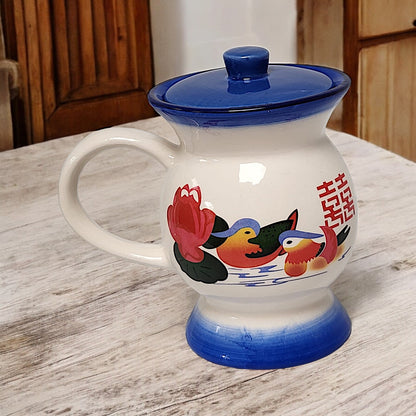 Unique Chinese-Style Ceramic Chamber Pot Shaped Tea Cup