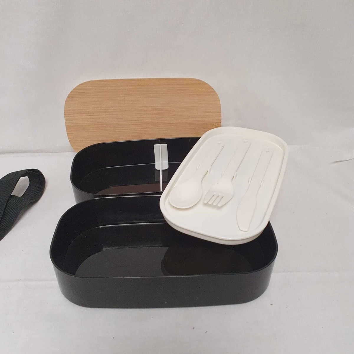 2 Tier Bento Lunch Box with Bamboo Lid, Reusable Cutlery & Elastic Strap – Black or White