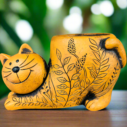 Golden Retriever Planter - A Joyful Addition to Your Home